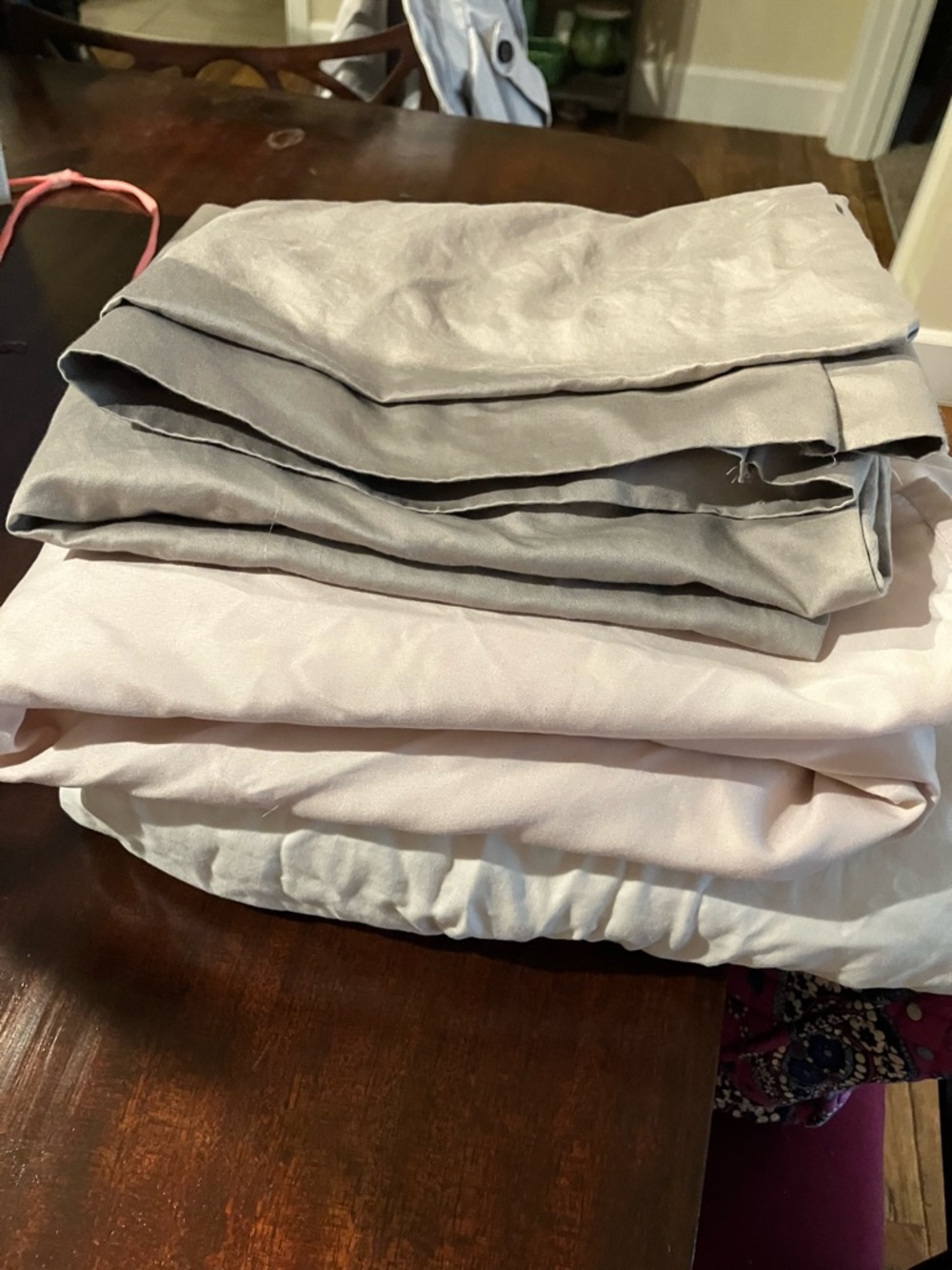 Mixed Brooklinen set of full sheets-Read